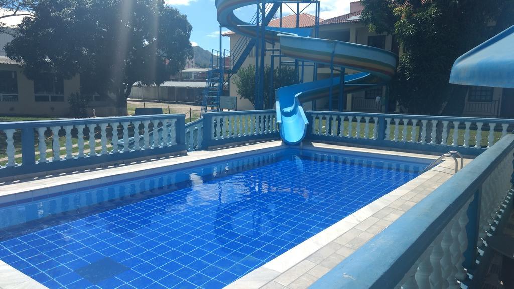 Pousada Clube Santa Cruz Santa Cruz de Minas Exterior photo